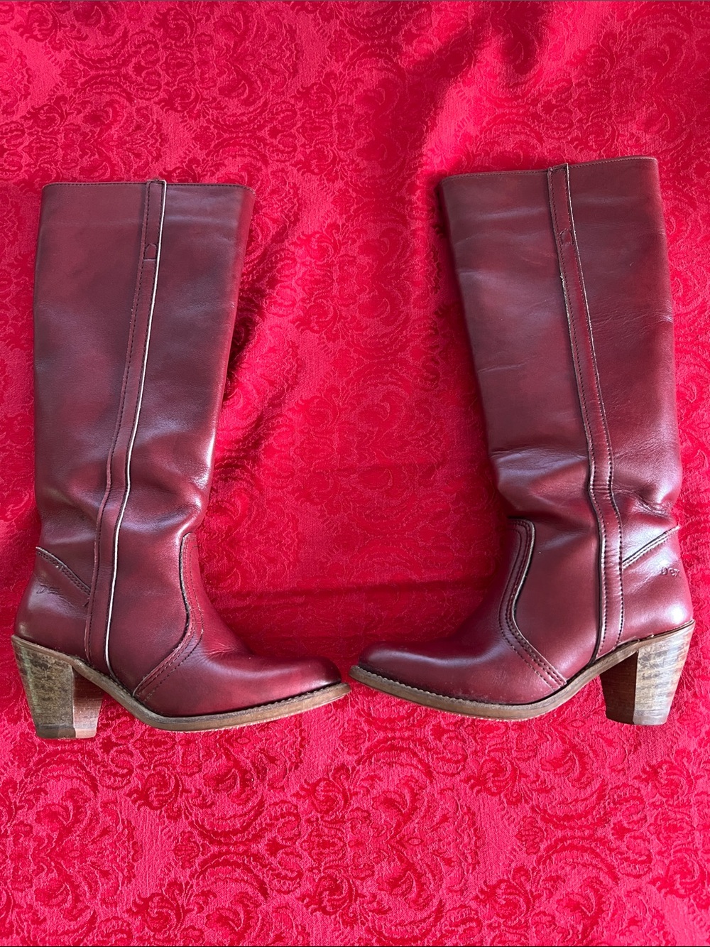 Vintage Dexter Burgundy Leather Knee High Boots Women’s US 6 Made in USA